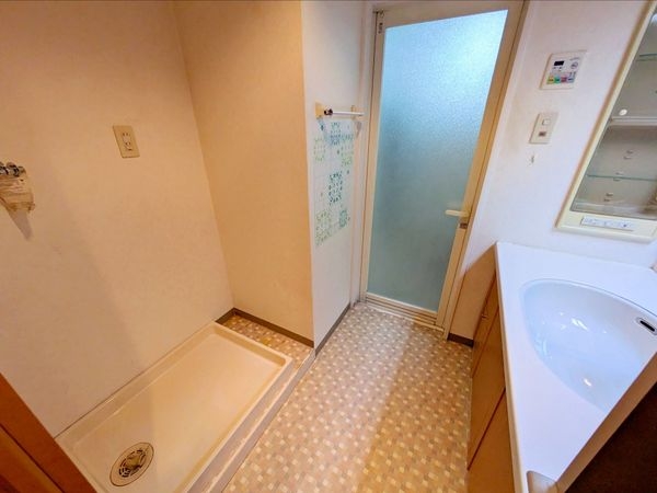 ティアラ・セントワンズ　中古マンション