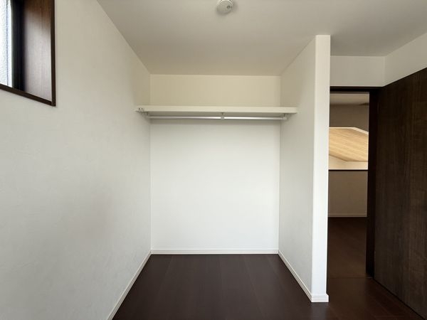 守山市小島町　新築一戸建て　５号棟