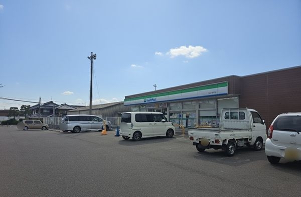 守山市小島町　新築一戸建て　２号棟(ファミリーマート守山小島町店)