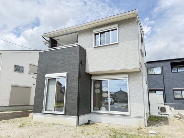 守山市小島町　新築一戸建て　２号棟