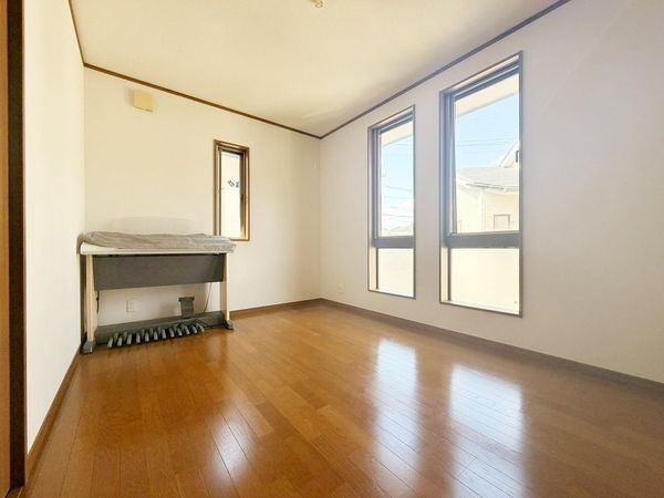 京都市伏見区日野野色町の中古一戸建て