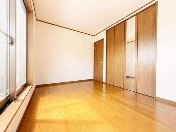 京都市伏見区日野野色町の中古一戸建て