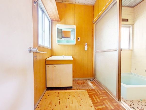 草津市西矢倉３丁目の中古一戸建て