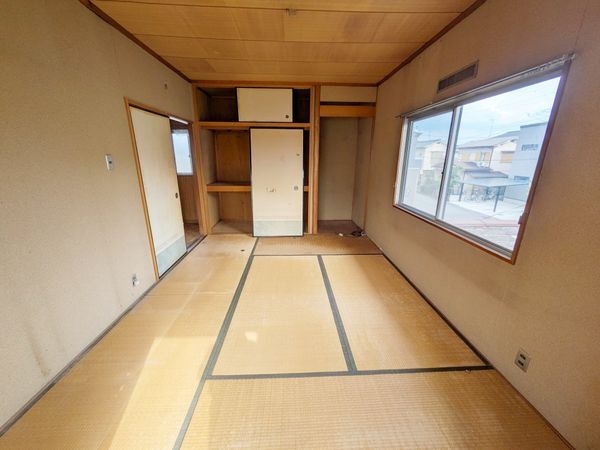 草津市西矢倉３丁目の中古一戸建て