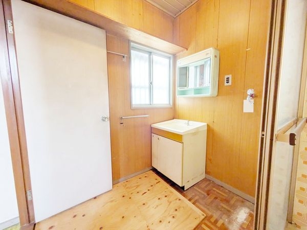 草津市西矢倉３丁目の中古一戸建て