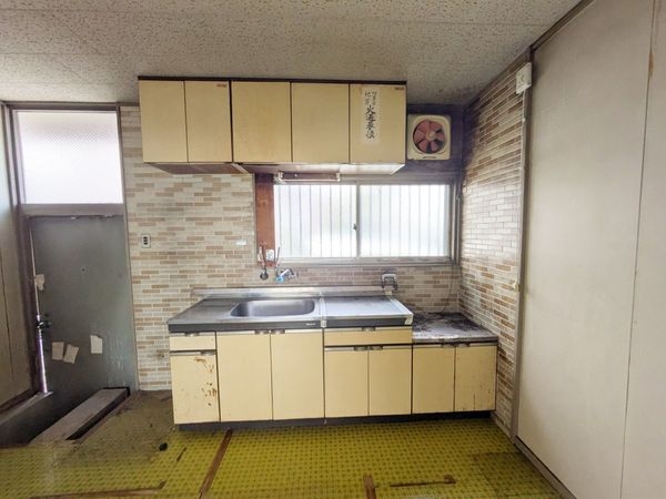 草津市西矢倉３丁目の中古一戸建て