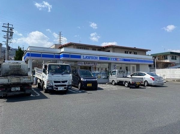 大津市富士見台の中古一戸建て(ローソン大津富士見台店)