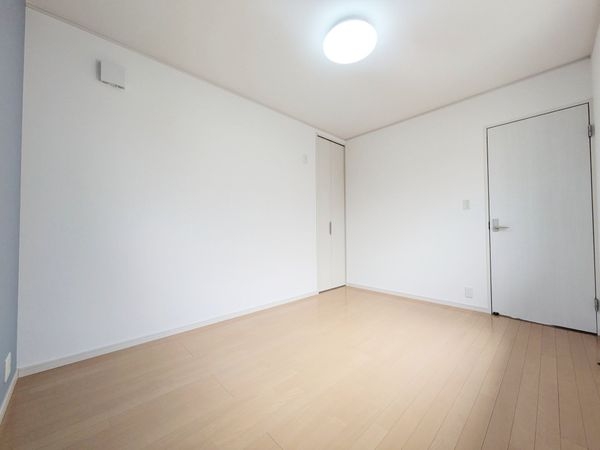 守山市小島町の中古一戸建て