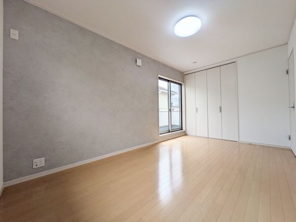 守山市小島町の中古一戸建て