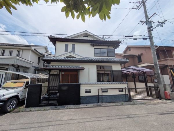 大津市下阪本１丁目の中古一戸建て