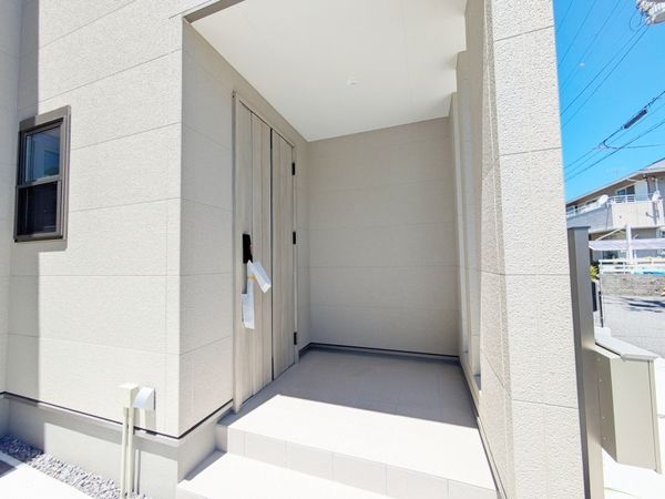 草津市矢倉１丁目の新築一戸建