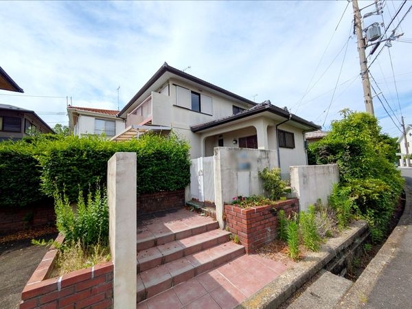 草津市桜ケ丘４丁目の中古一戸建て