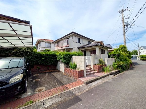 草津市桜ケ丘４丁目の中古一戸建て