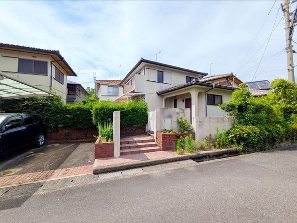 草津市桜ケ丘４丁目の中古一戸建て