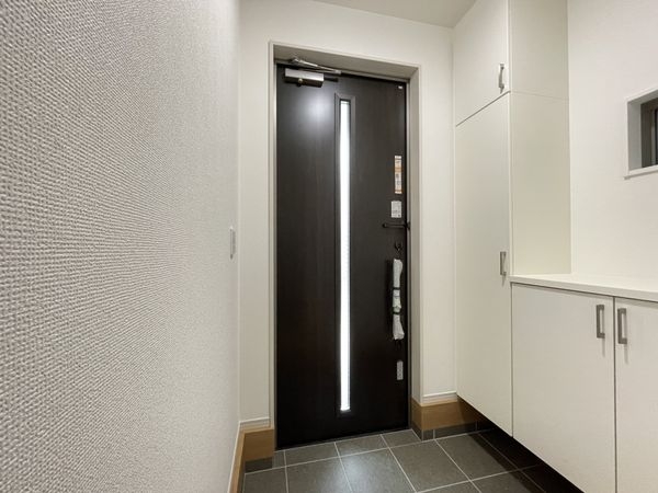 京都市山科区御陵岡町　新築一戸建て