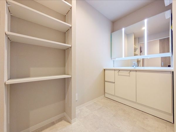 アメニティ南草津８　中古マンション