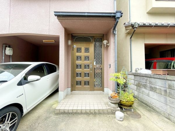 京都市山科区西野楳本町　中古一戸建て