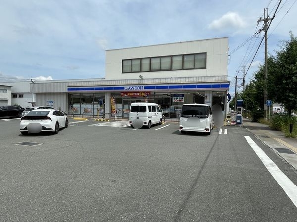 京都市南区上鳥羽八王神町の中古一戸建て(ローソン名神高速京都南インター店)