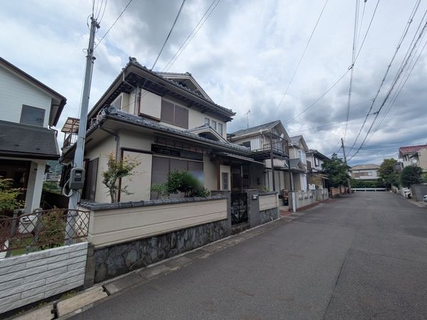 大津市南志賀４丁目の中古一戸建て
