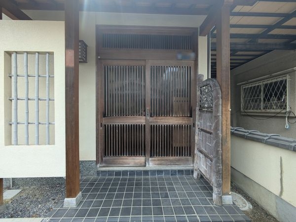 大津市南志賀４丁目の中古一戸建て