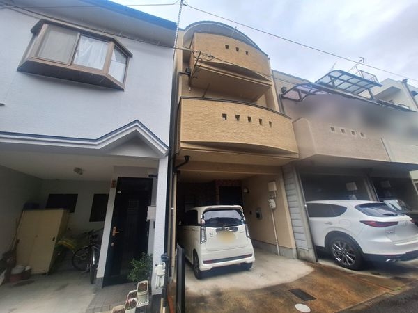 京都市伏見区深草越後屋敷町の中古一戸建て