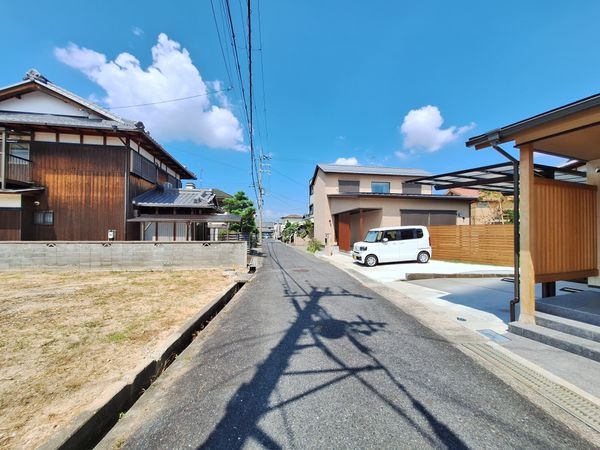 草津市野路８丁目　新築一戸建て
