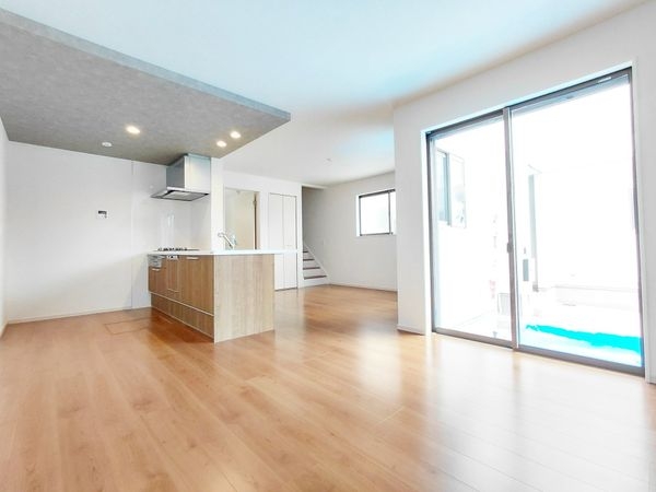 京都市伏見区深草仙石屋敷町　新築一戸建て　１期　１号棟