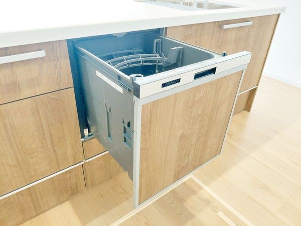 京都市伏見区深草仙石屋敷町　新築一戸建て　１期　２号棟