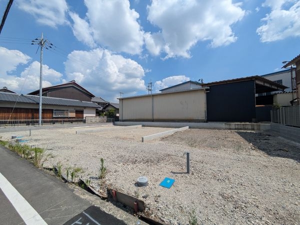 草津市矢倉２丁目　新築一戸建て　１期　１号棟