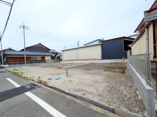 草津市矢倉２丁目　新築一戸建て　１期　２号棟