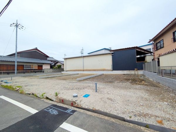 草津市矢倉２丁目　新築一戸建て　１期　２号棟