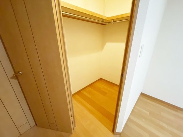 グレーシィ栗東エクサーブ　中古マンション