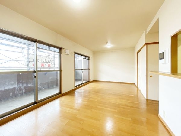グレーシィ栗東エクサーブ　中古マンション