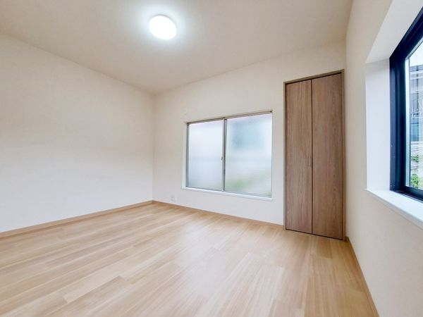 大津市梅林１丁目の中古一戸建て