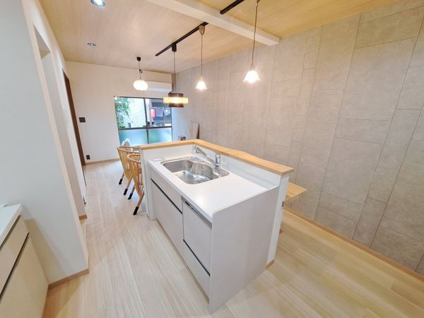 大津市梅林１丁目の中古一戸建て