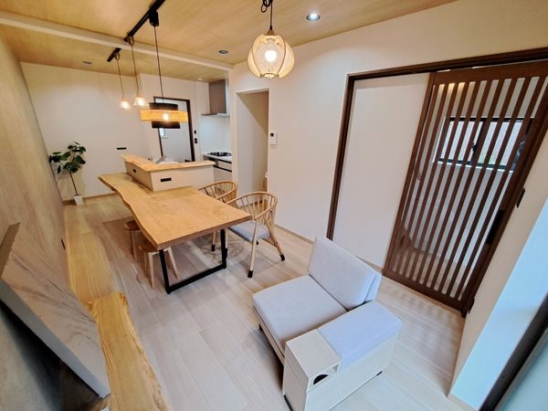 大津市梅林１丁目の中古一戸建て