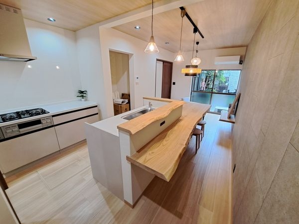大津市梅林１丁目の中古一戸建て