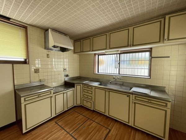 京都市伏見区深草越後屋敷町の中古一戸建て