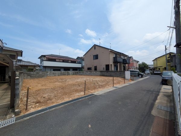 草津市東矢倉３丁目　新築一戸建て　２期　２号棟