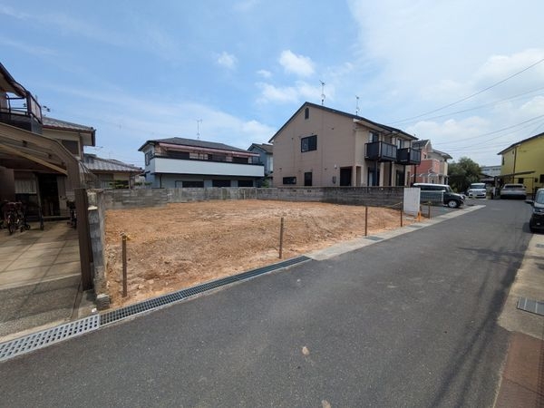 草津市東矢倉３丁目　新築一戸建て　２期　２号棟