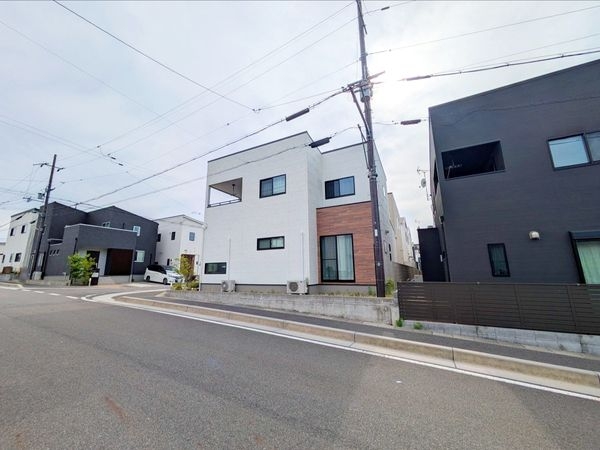 大津市瀬田３丁目の中古一戸建て