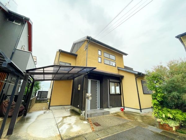 京都市山科区御陵岡ノ西町の中古一戸建て