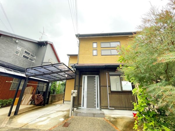 京都市山科区御陵岡ノ西町の中古一戸建て