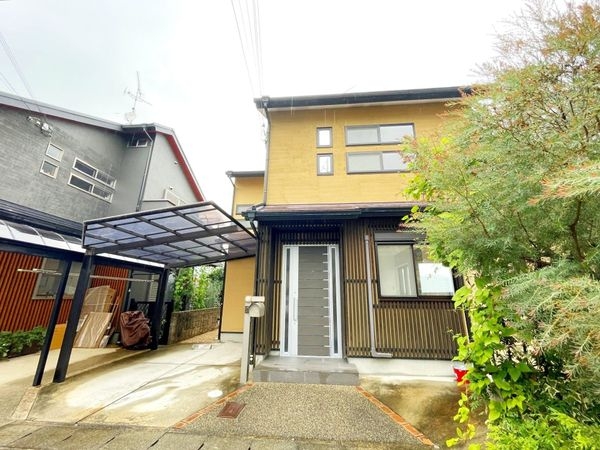 京都市山科区御陵岡ノ西町の中古一戸建て