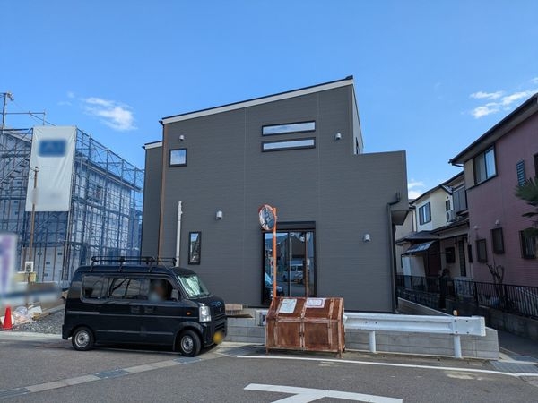 大津市雄琴５丁目　新築一戸建て　第５　１号棟