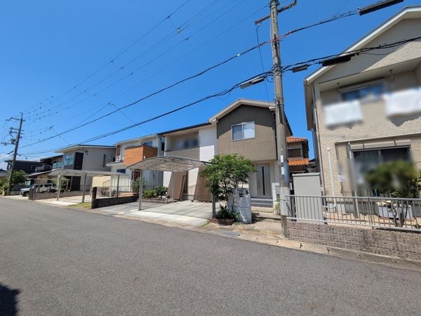 栗東市小平井２丁目の中古一戸建て