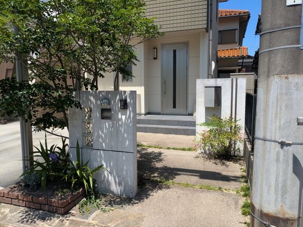 栗東市小平井２丁目　中古一戸建て