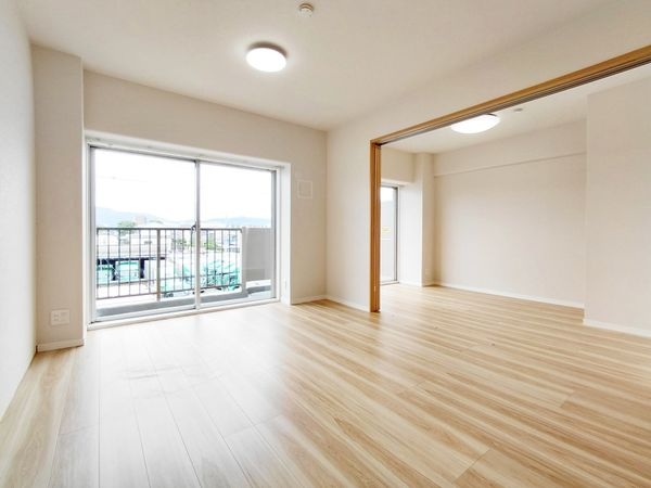 洛南ハイライフ西棟　中古マンション