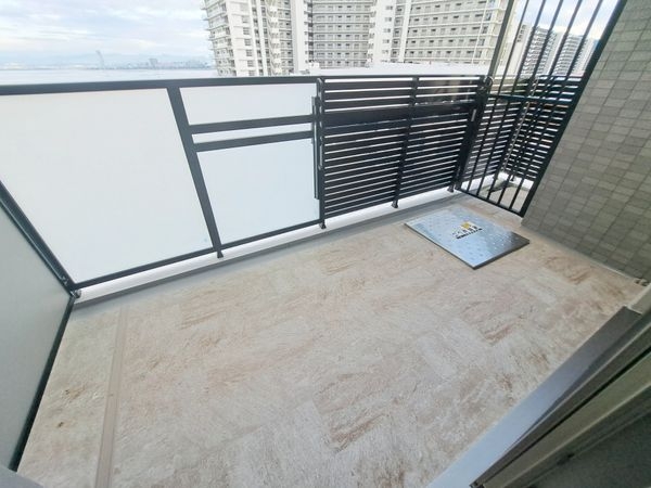 プレサンスロジェ大津京レイクヴィラ　中古マンション