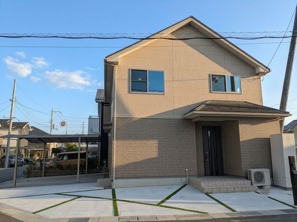 守山市立入町 中古一戸建て
